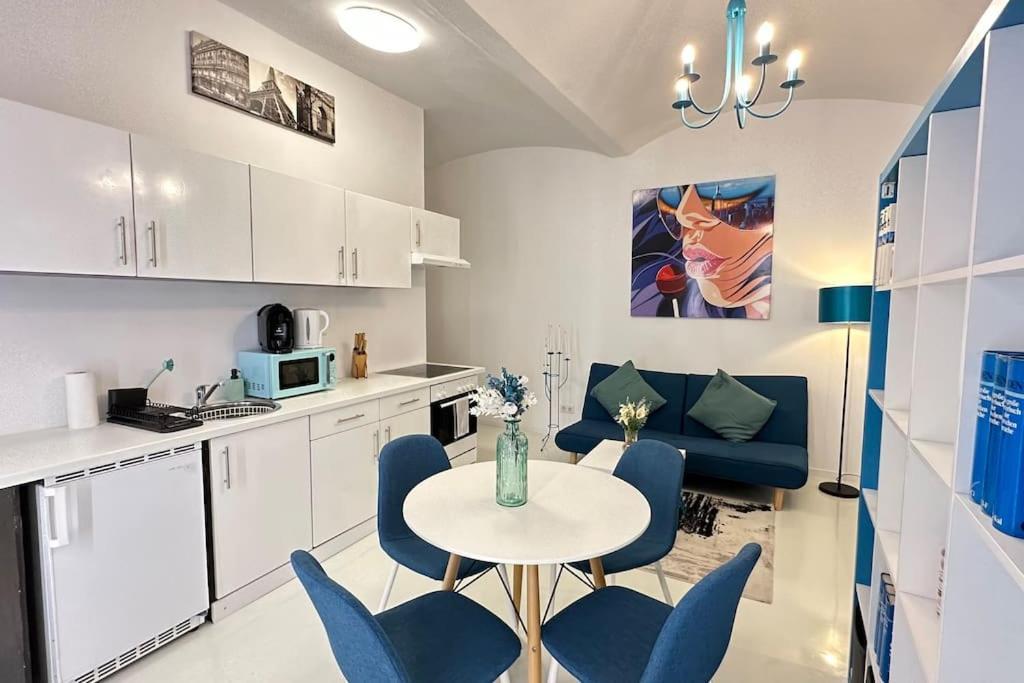 C'Est La Vie A Paris Apartment فيينا المظهر الخارجي الصورة