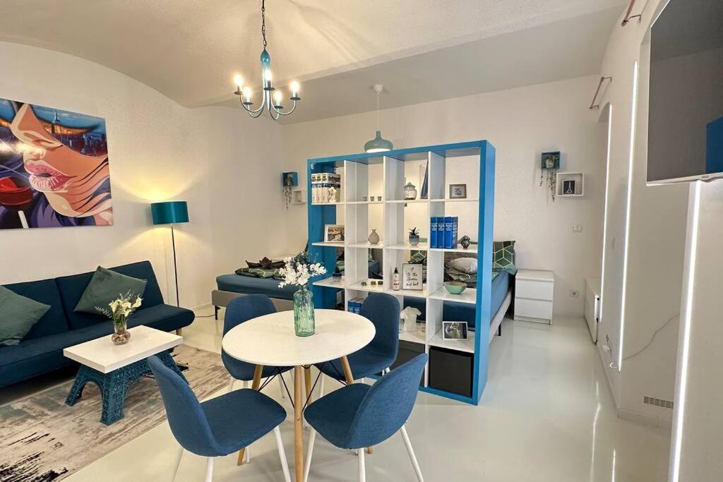 C'Est La Vie A Paris Apartment فيينا المظهر الخارجي الصورة